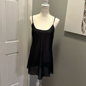 Victoria’s Secret Blk Sheer Slip Nightie Spaghetti Strap lingerie Chemise NWOT